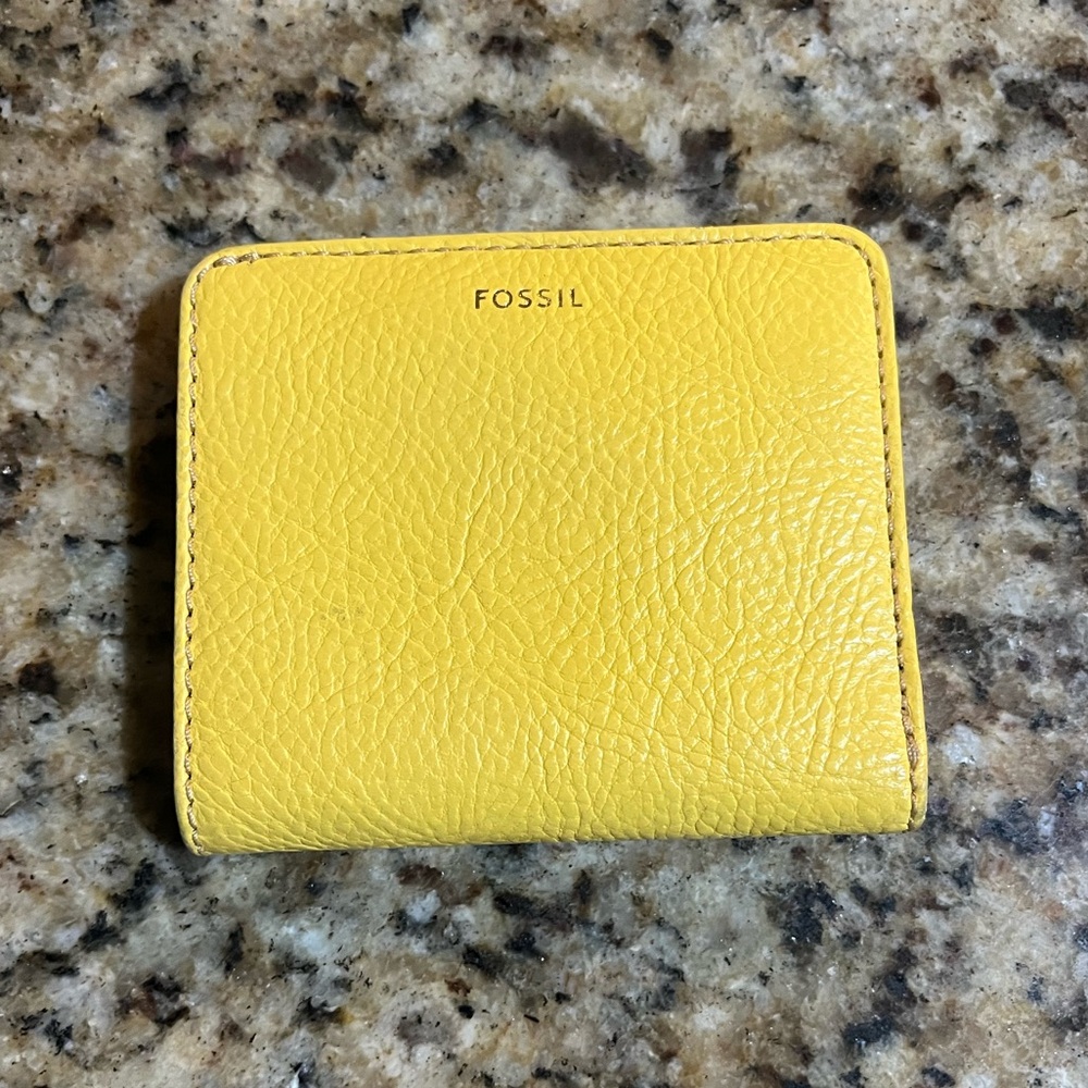 Fossil mini wallet